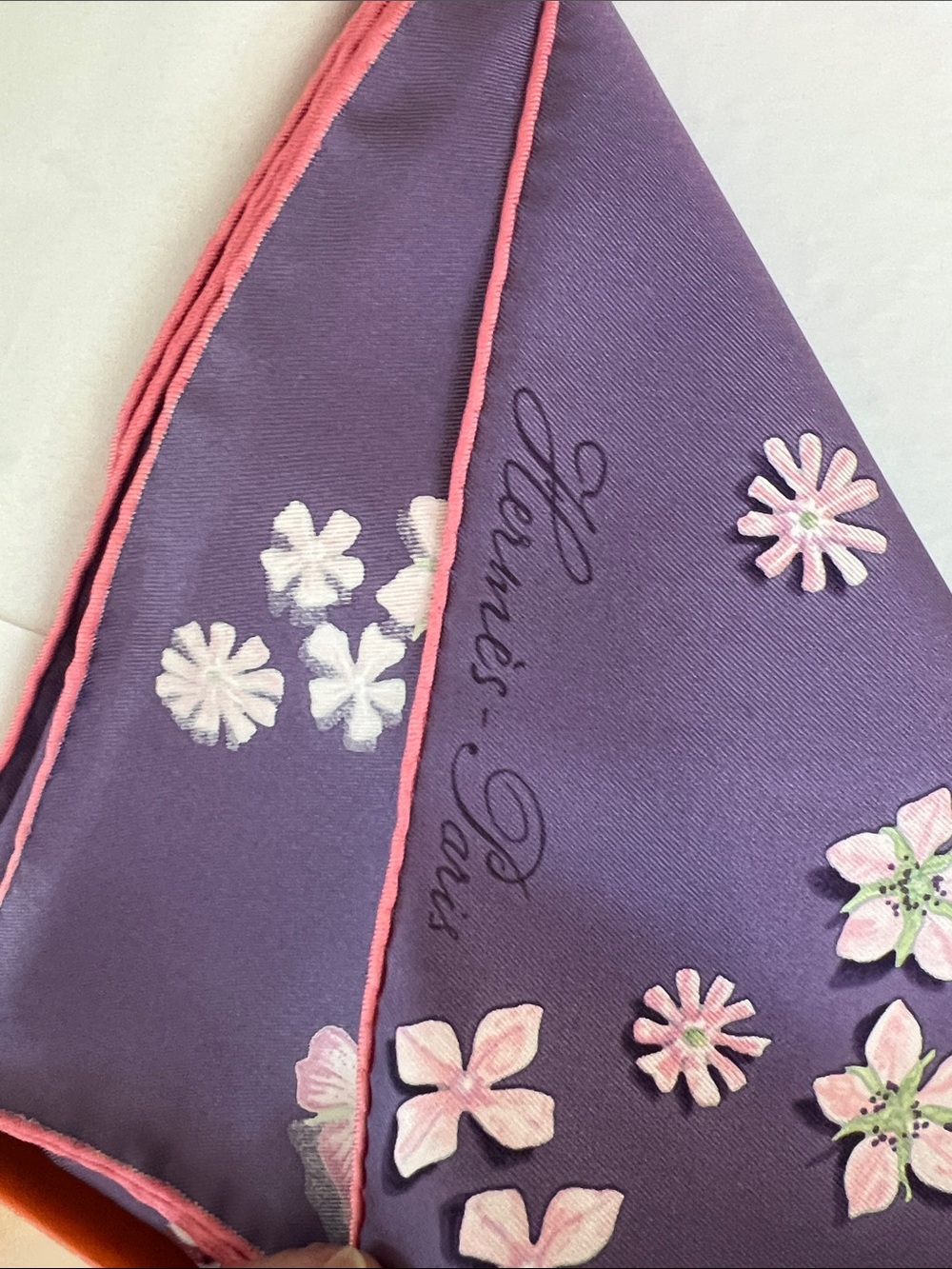 Hermes Purple Silk Scarf Flower Power 90 cm - BNIB - Picture 5 of 5